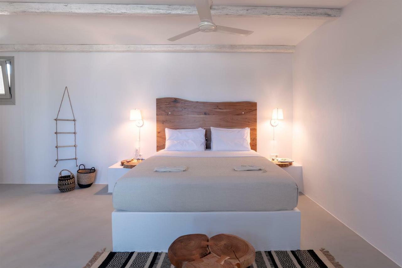 Paros Comfy Suites Náousa Exterior foto
